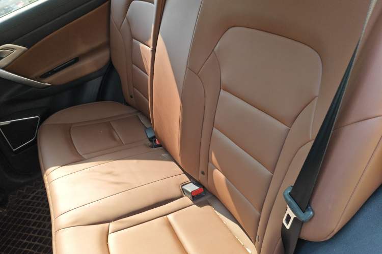 Used Geely Auto Emgrand X7 Sport 2021 1.8TD DCT Two-Wheel Drive Asian Games Edition
