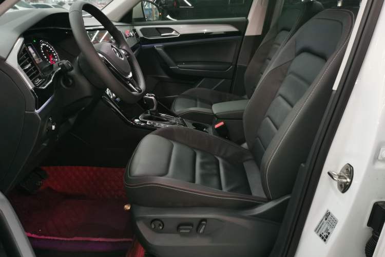 Used Volkswagen Tayron 2022 330TSI Two-Wheel Drive Luxury Smart Connectivity Version