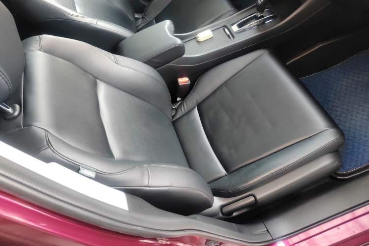 Used Honda Jade 2017 1.8L automatic Comfort version 5 seats