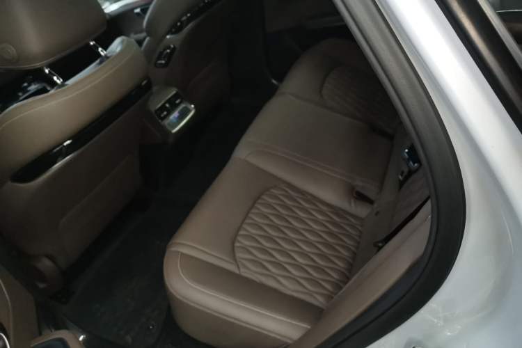 Used BYD Han 2024 DM-i Glory Edition 121KM Prestige Model