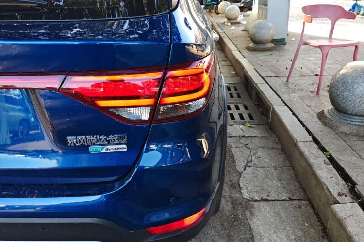 Used Kia KX Cross 2018 1.6L Automatic Dynamic Sunroof Version
