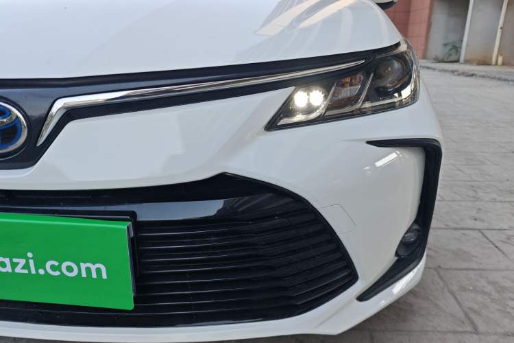 Used Toyota Corolla 2021 Dual-Motor 1.8L E-CVT Elite Edition
