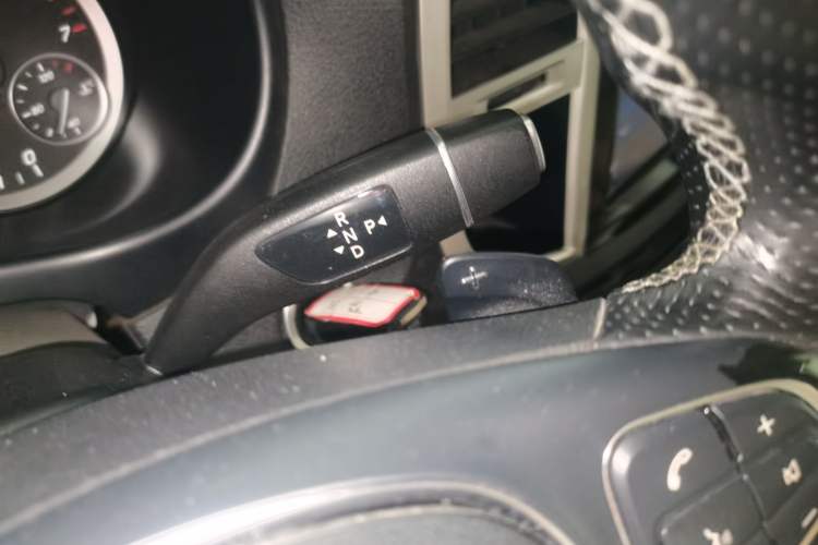 Used Mercedes-Benz Vito 2020 2.0T Business Version 7 Seats