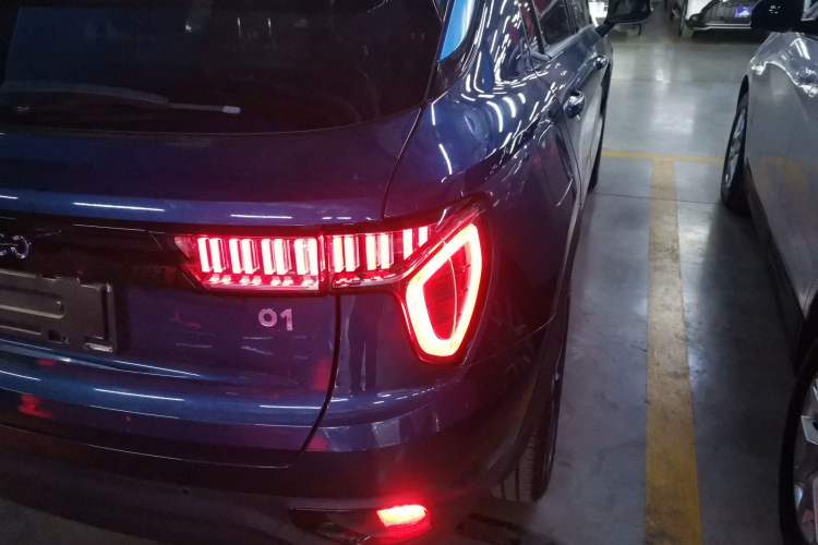 Used Lynk & Co 01 2017 2.0T Two-Wheel Drive Zhaopu Version
