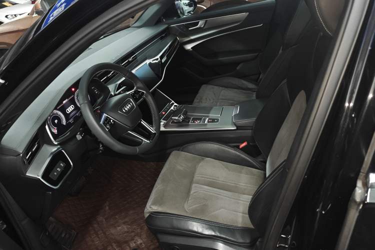 Used Audi A6L 2019 40 TFSI Luxury Dynamic Model
