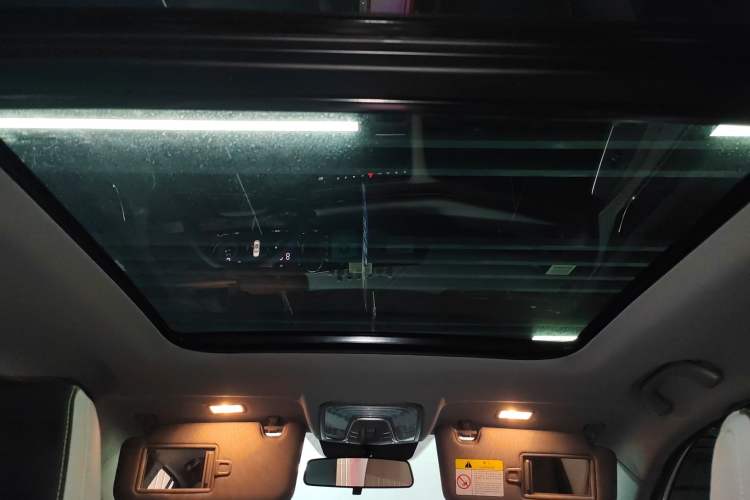 Used Changan CS75 PLUS 2023 3rd Generation 1.5T Automatic Prestige Model
