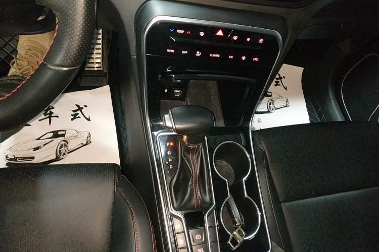 Used Kia KX5 2019 1.6T Automatic Two-Wheel Drive Luxury Edition