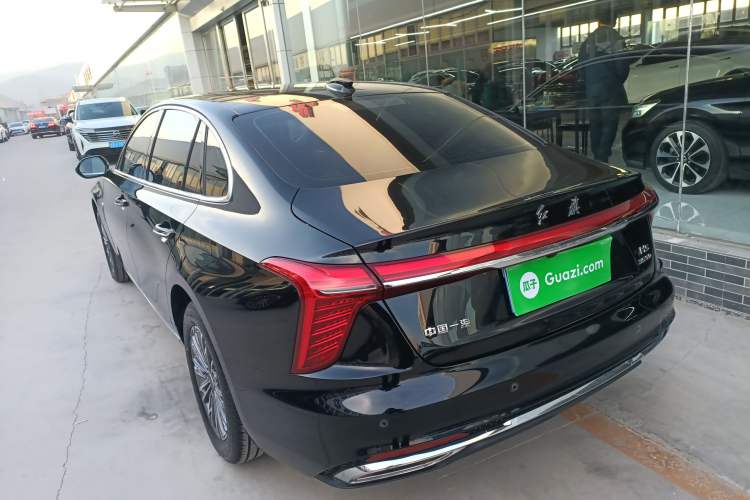 Used Hongqi H5 2025 1.5T DCT Qiyun 500 000th Unit Commemorative Edition
