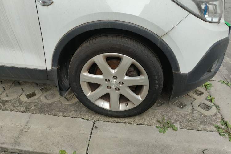 Used Buick Encore 2015 1.4T Automatic Two-Wheel Drive Urban Elite Version