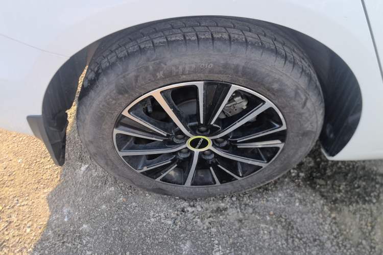 Used Roewe i5 2021 1.5L CVT Platinum Edition