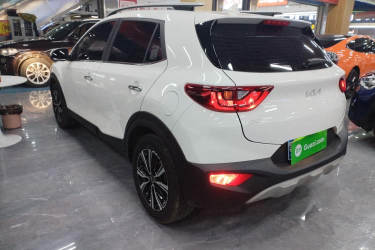 Used Kia kx1 Stonic 2021 1.4L CVT Fun Edition