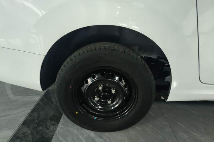 Used Wuling Hongguang New Energy 2024 All-Electric Model 300KM Standard Version