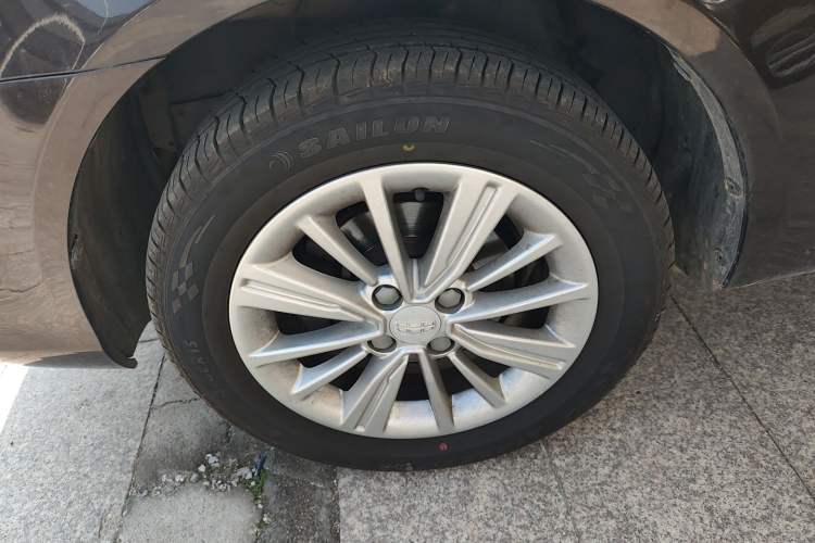 Used Geely Auto Diamond 2016 1.5L Manual Elite Edition
