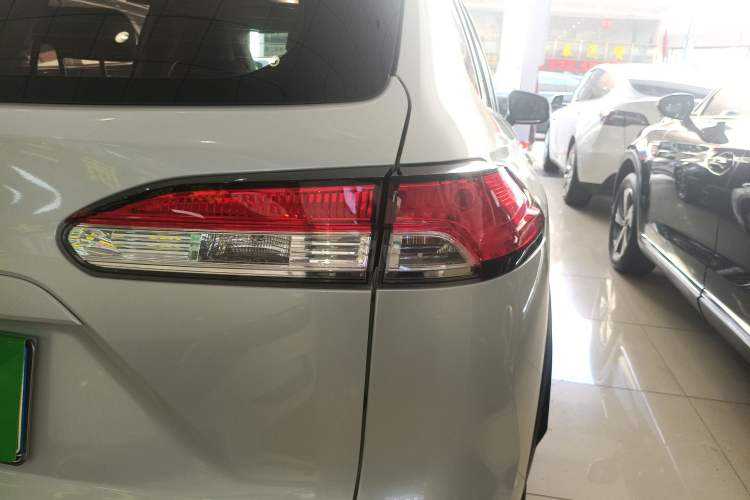 Used Toyota FRONTLANDER 2022 2.0L CVT Leading Edition
