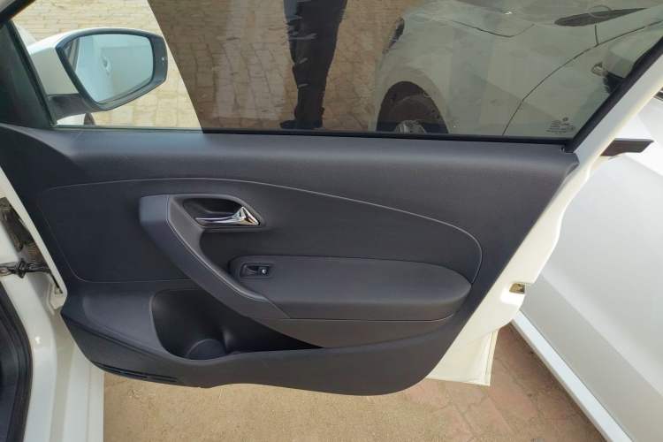 Used Volkswagen Polo 2016 1.4L Automatic Trendy Model