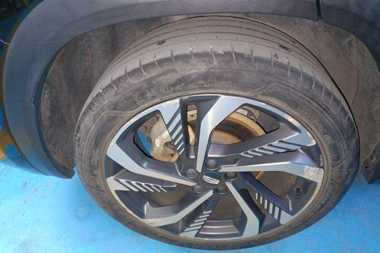 Used Geely Auto Monjaro L 2021 2.0TD DCT EVO Two-Wheel Drive Smart Luxury Version
