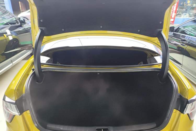 Used Lynk & Co 03 2019 03+ 2.0TD Automatic Wind-Chasing Edition