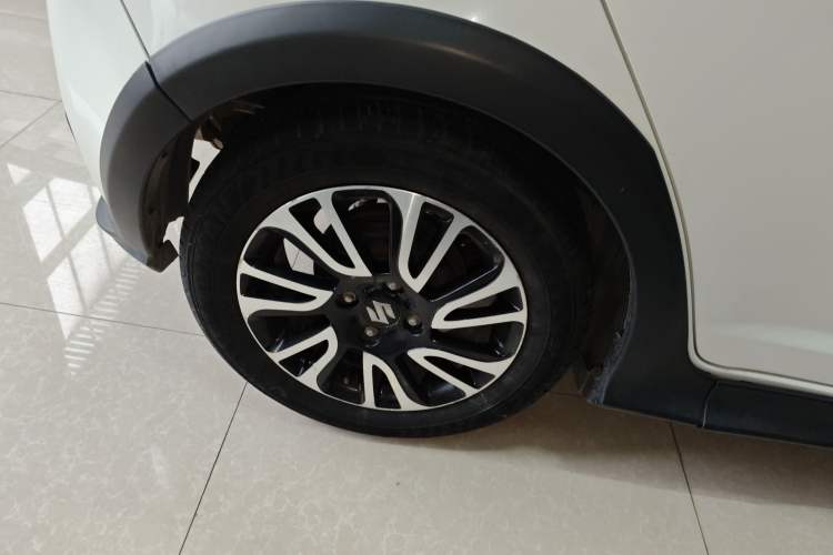 Used Suzuki Swift 2016 1.5L Automatic Fashionable Coolplay Edition