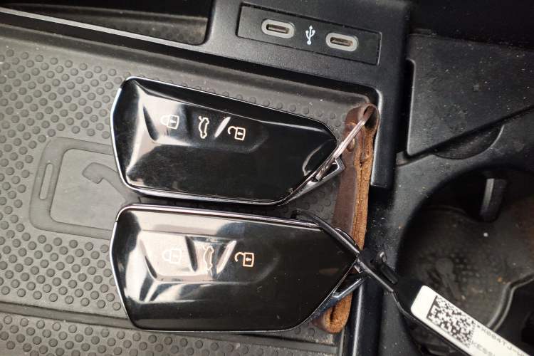 Used Volkswagen ID.4 X 2021 Pro Smart Long-Range Edition
