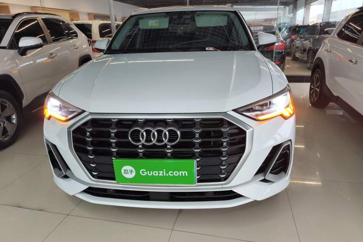 Used Audi Q3 2021 35 TFSI Progressive Dynamic Edition