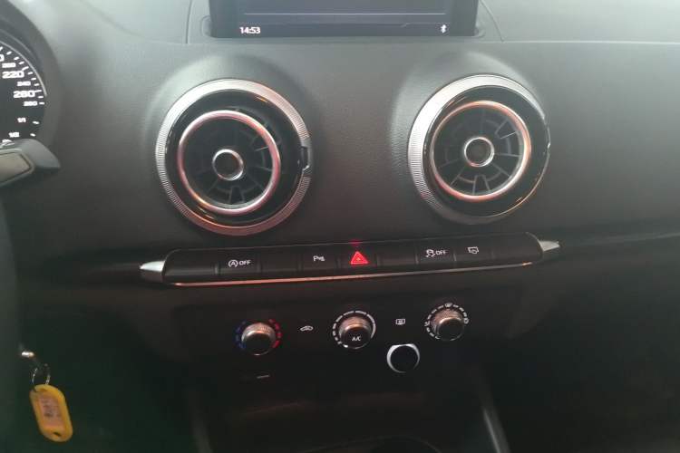 Used Audi A3 2019 Sportback 35 TFSI Fashion Edition China VI Emission Standard
