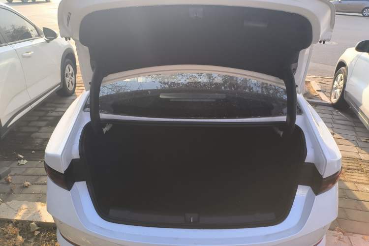 Used BYD Qin PLUS 2025 DM-i Smart Drive 55KM Leading Model