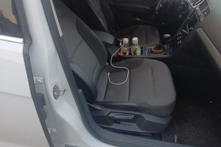 Used Volkswagen Golf 2018 230TSI Automatic Comfort Model
