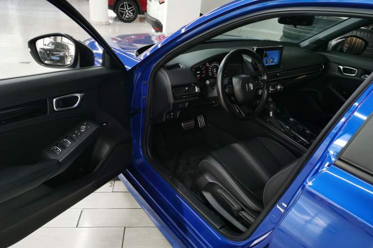 Used Honda Civic 2022 240TURBO CVT Dynamic Edition
