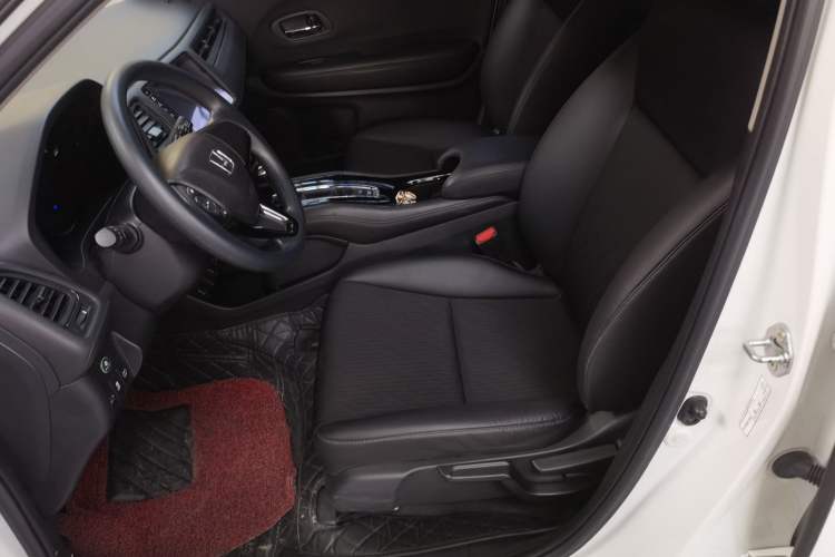 Used Honda Vezel 2020 1.5L CVT Pioneer Edition