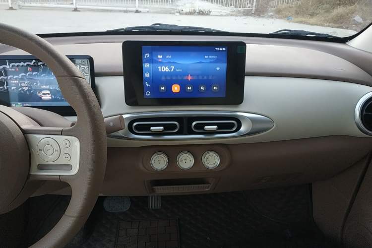 Used Wuling Hongguang MINIEV 2025 Four-Door Version Premium Edition