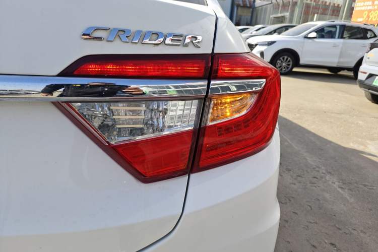 Used Honda Crider 2017 1.8L CVT Comfort Special Edition
