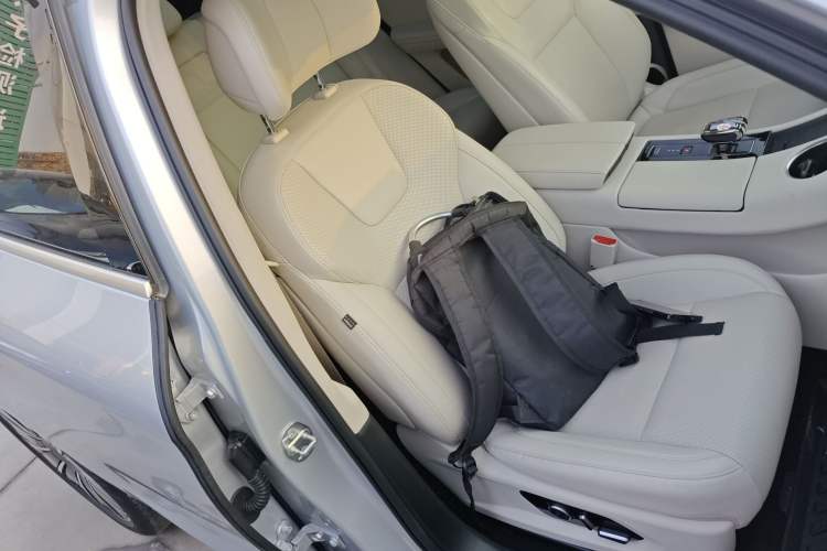 Used Hima AITO M5 2022 Extended-Range Four-Wheel Drive Flagship Edition
