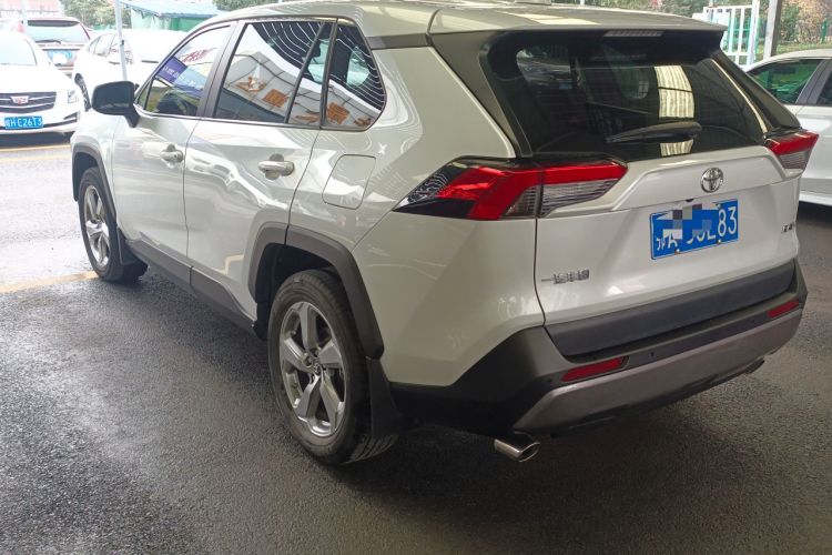 Used Toyota RAV4 2022 2.0L CVT Two-Wheel Drive Fashion Plus Edition
