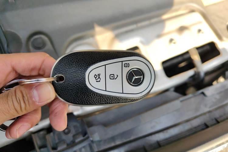 Used Mercedes-Benz GLC 2023 GLC 260 L 4MATIC Dynamic Edition 5-seater
