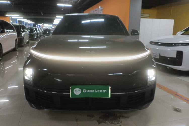 Used Li Auto L8 2023 Pro Model