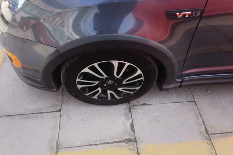 Used Suzuki Swift 2016 1.5L Automatic Fashionable Coolplay Edition
