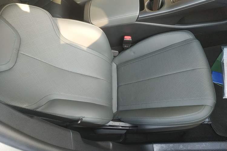 Used BYD Qin PLUS 2025 DM-i Smart Drive 55KM Leading Model
