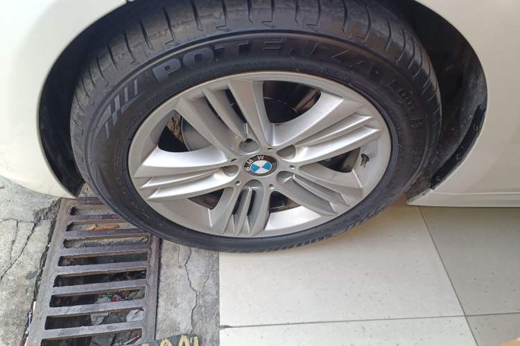 Used BMW 3 Series 2017 320Li Fashion Model