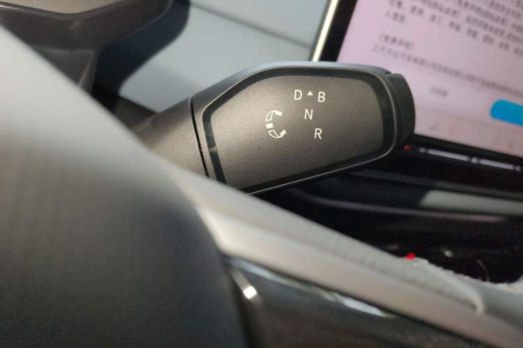 Used Volkswagen ID.4 X 2025 Smart Version Pure & Intelligent Enjoyment Edition
