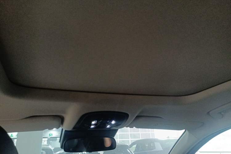 Used  Lingyun 2024 400T Two-Wheel-Drive King Edition
