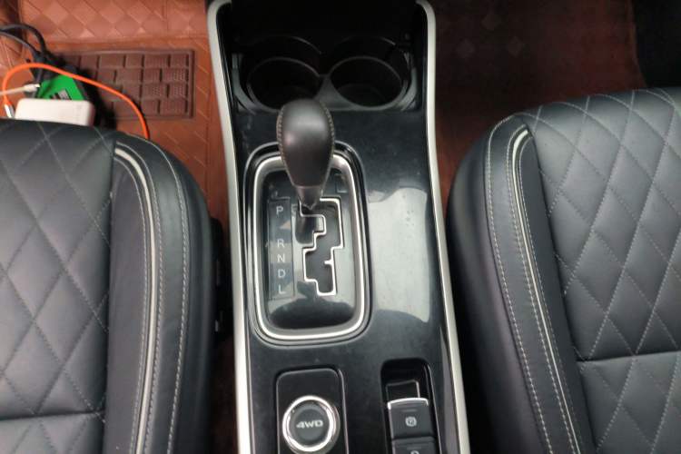 Used Mitsubishi Outlander 2020 2.4L 4x4 Zhi Xiang Edition 7-Seater
