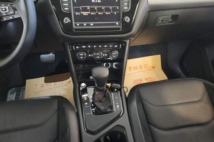 Used Volkswagen Tiguan L 2018 330TSI Automatic Two-Wheel Drive Luxury Edition
