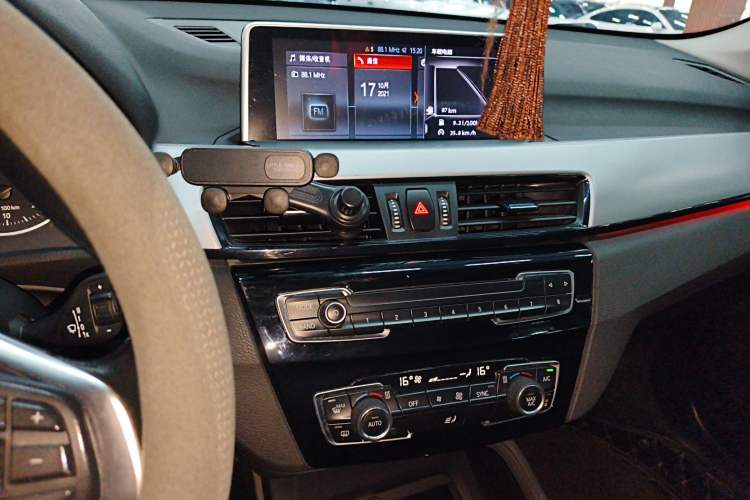 Used BMW X1 2018 sDrive18Li Fashion Model
