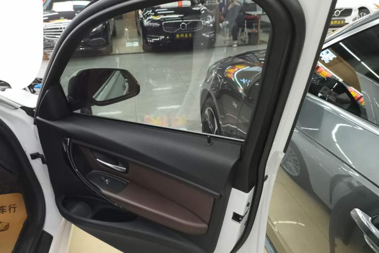 Used BMW 3 Series 2018 320Li xDrive Fashion Model
