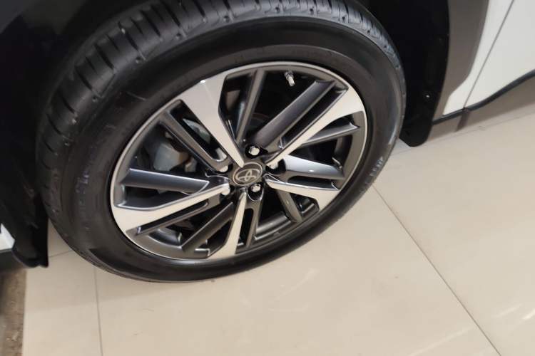 Used Toyota FRONTLANDER 2022 2.0L CVT Luxury PLUS Edition
