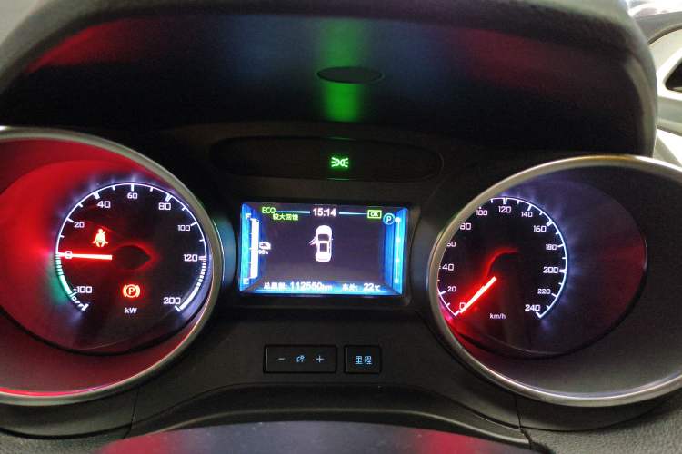 Used BYD Yuan New Energy 2018 EV360 Smart Connected Cool Model
