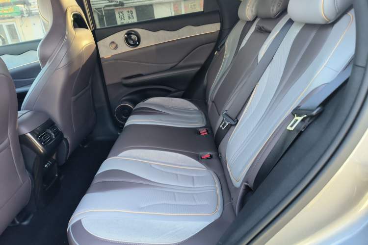 Used BYD Frigate 07 2023 DM-i 100KM Prestige Model
