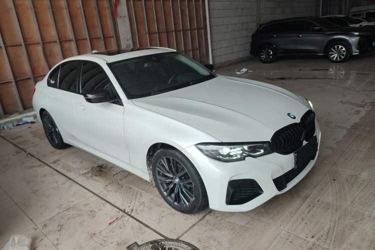Used BMW 3 Series 2022 325i M Sport Night Edition Package
