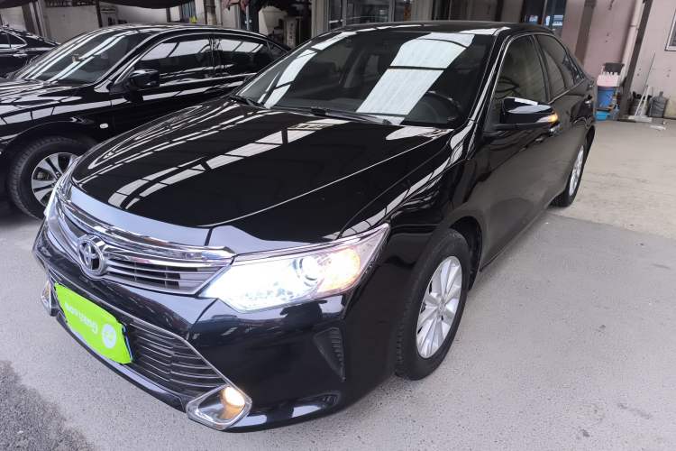Used Toyota Camry 2015 2.0G Premier Edition
