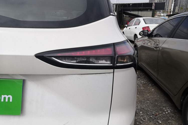 Used Baojun 510 2019 1.5L Manual Enjoyment Model 77kW China VI Emission Standard